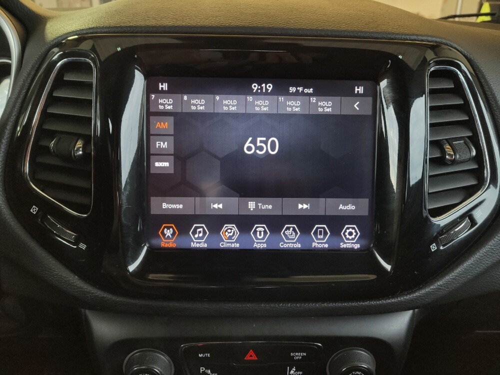 2021 Jeep Compass in Miamisburg, OH 45342 - 18127344 25