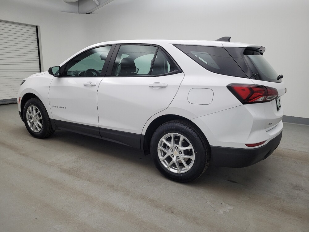 2024 Chevrolet Equinox in Miamisburg, OH 45342 - 18127345 3