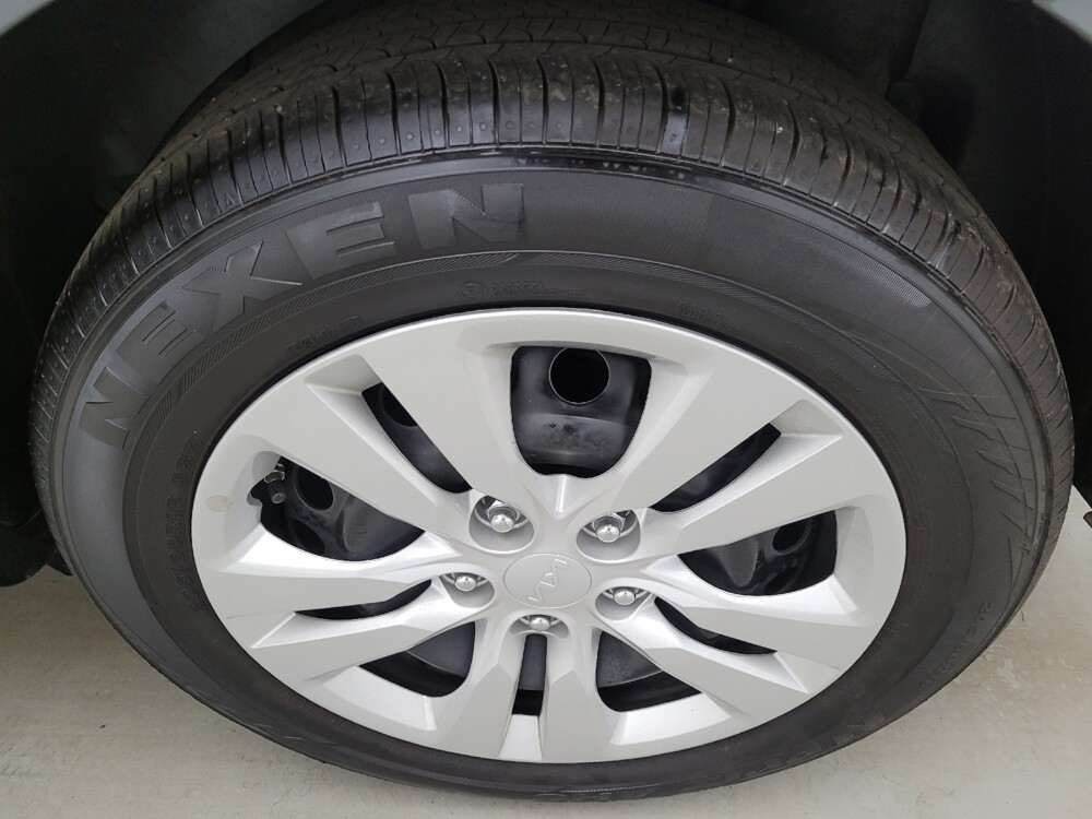 2025 Kia Soul in Columbus, OH 43228 - 18127347 31