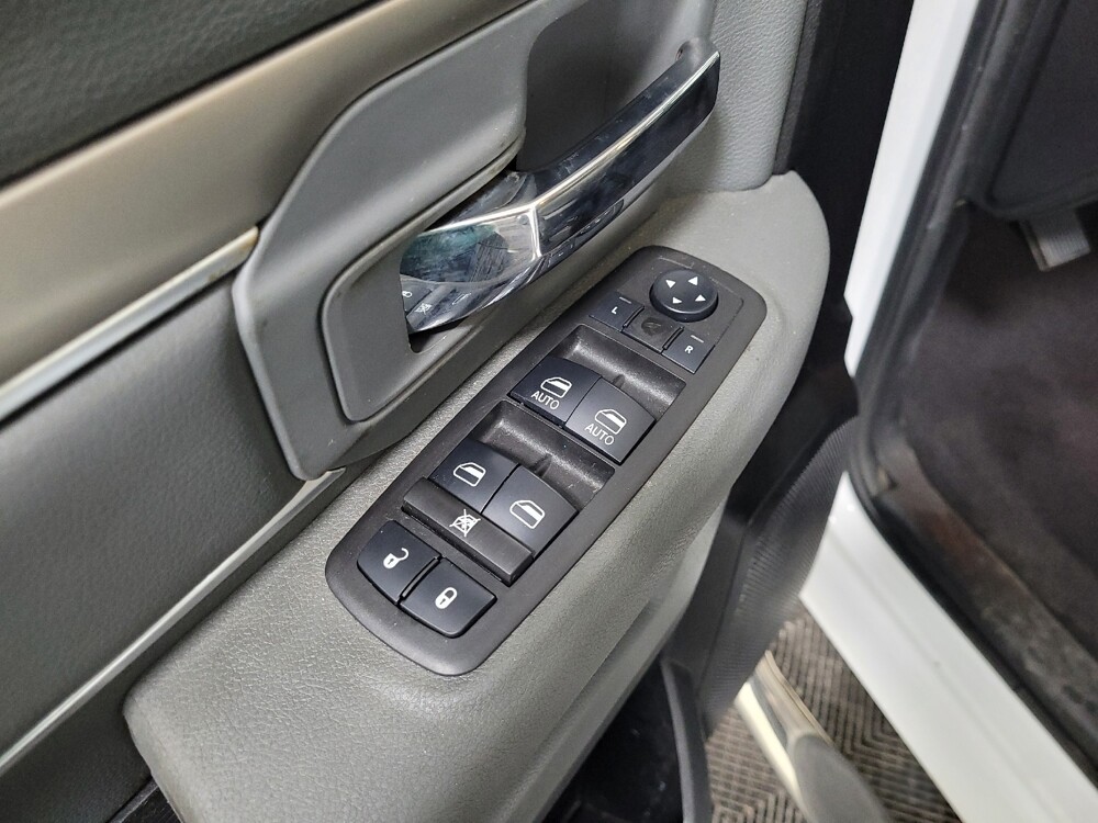 2014 RAM 1500 in Plymouth Meeting, PA 19462 - 18127352 27