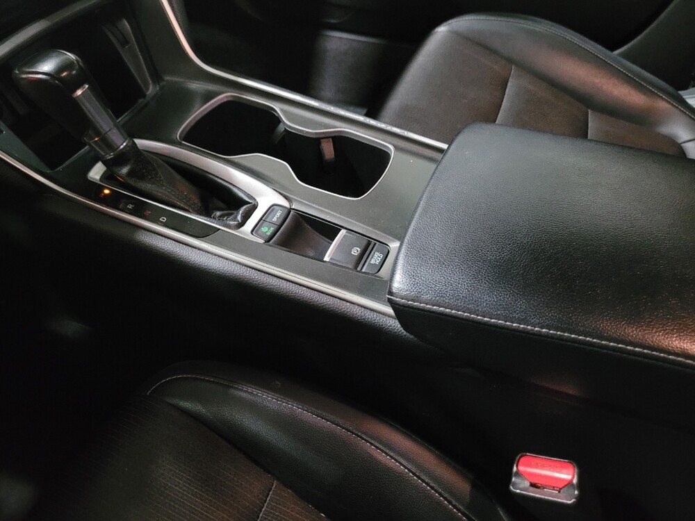 2018 Honda Accord in Chesapeake, VA 23320 - 18127353 26