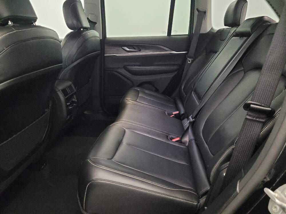 2023 Jeep Grand Cherokee in Richmond, VA 23235 - 18127355 18