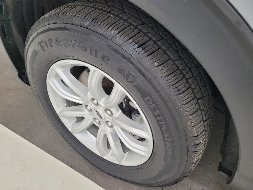 2021 Ford Explorer in St. Louis, MO 63125 - 18127357 31