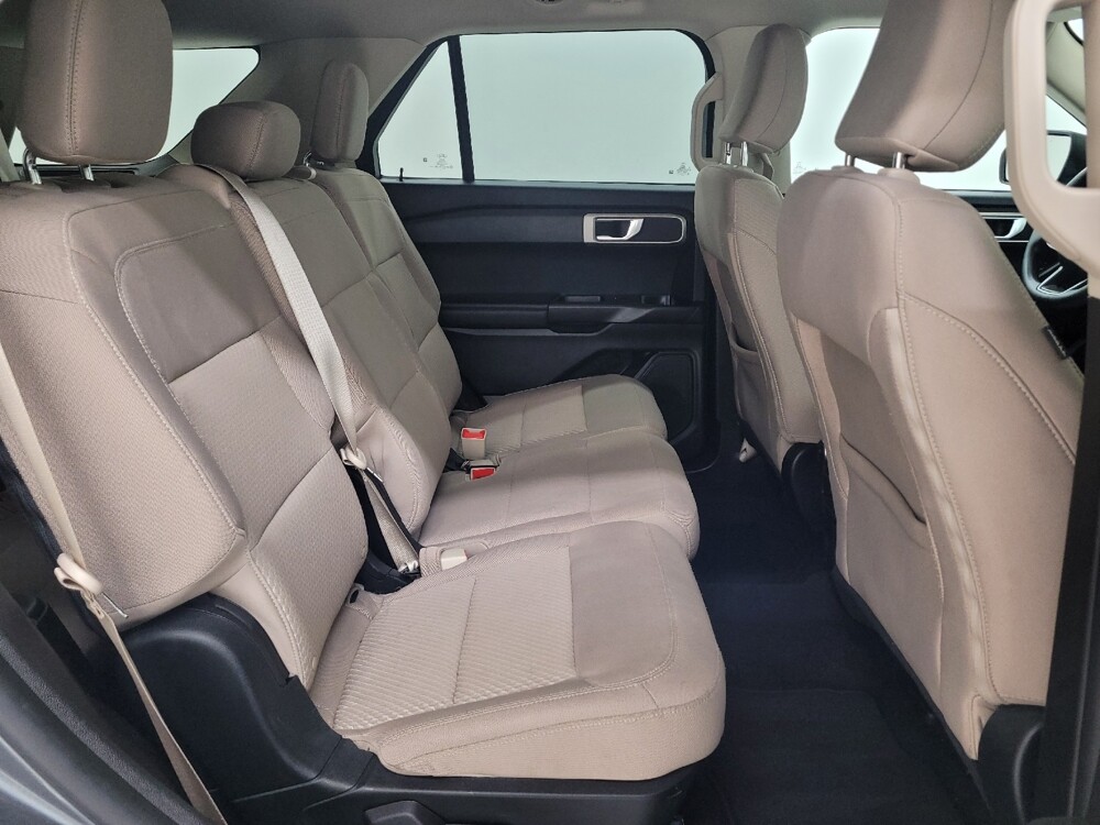 2021 Ford Explorer in St. Louis, MO 63125 - 18127357 19