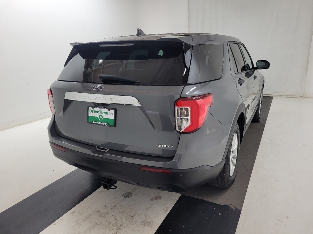 2021 Ford Explorer in St. Louis, MO 63125 - 18127357 7