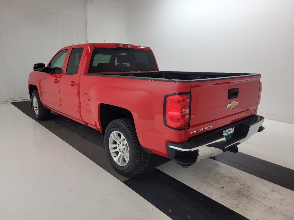 2019 Chevrolet Silverado 1500 in St. Louis, MO 63125 - 18127360 5