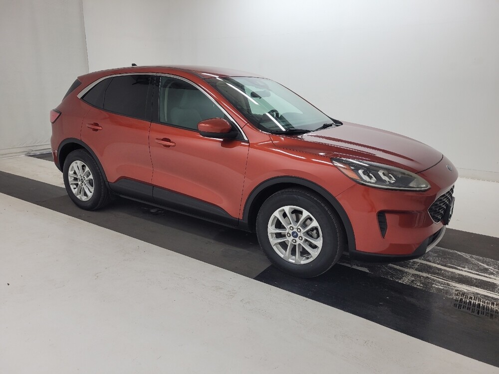 2020 Ford Escape in St. Louis, MO 63125 - 18127361 11