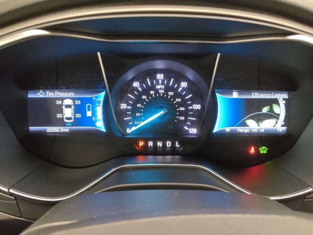 2018 Ford Fusion in Gladstone, MO 64118 - 18127363 23