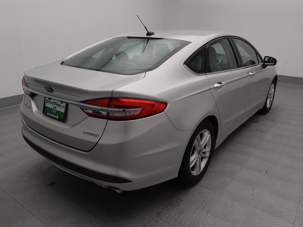 2018 Ford Fusion in Gladstone, MO 64118 - 18127363 9