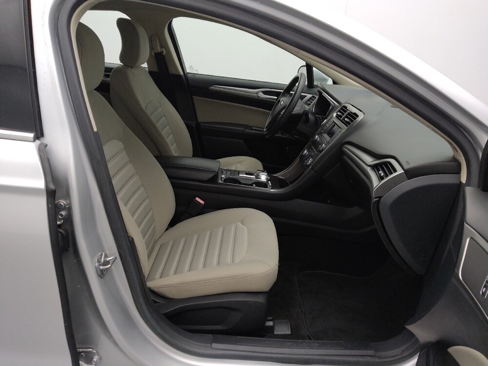 2018 Ford Fusion in Gladstone, MO 64118 - 18127363 21