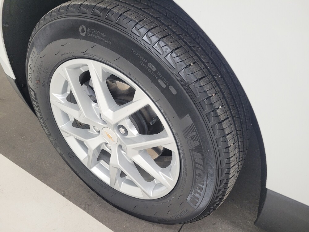 2024 Chevrolet Equinox in St. Louis, MO 63125 - 18127364 31