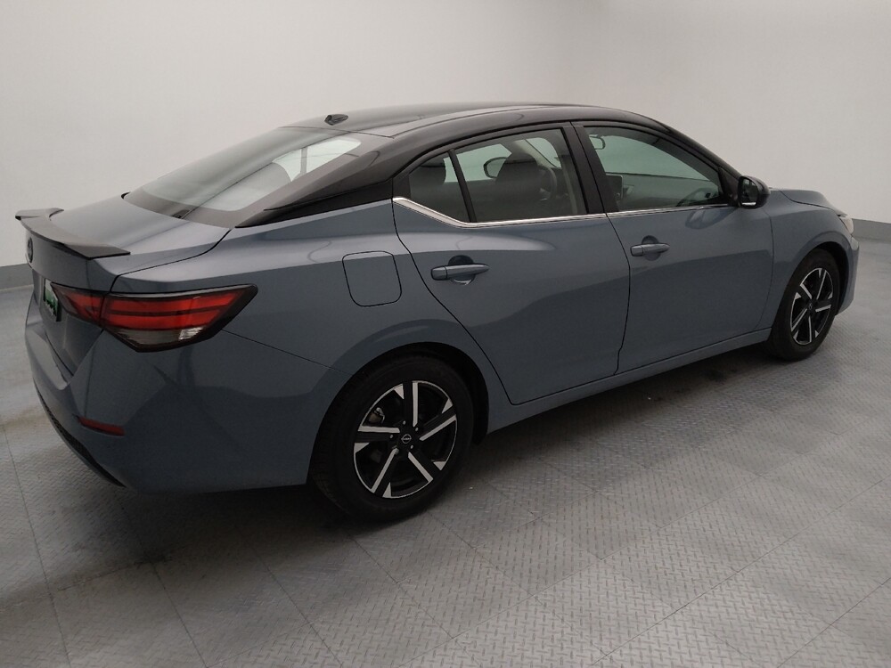 2025 Nissan Sentra in Gladstone, MO 64118 - 18127367 10