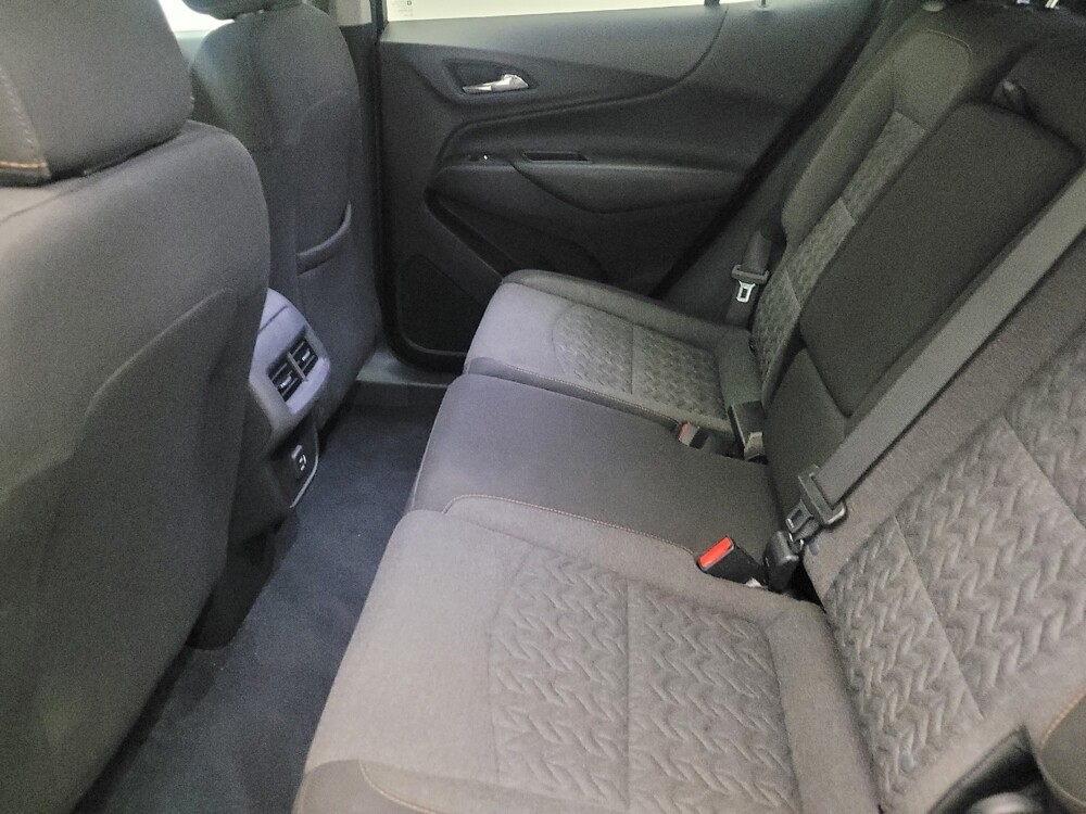 2022 Chevrolet Equinox in Midlothian, IL 60445 - 18127369 18