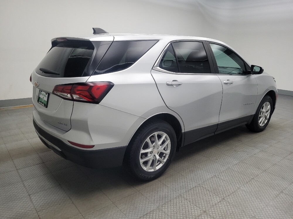 2022 Chevrolet Equinox in Midlothian, IL 60445 - 18127369 10