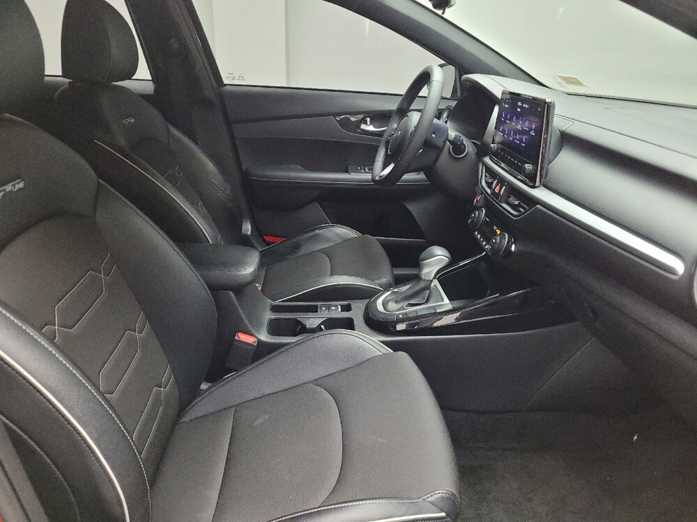 2023 Kia Forte in Taylor, MI 48180 - 18127378 21