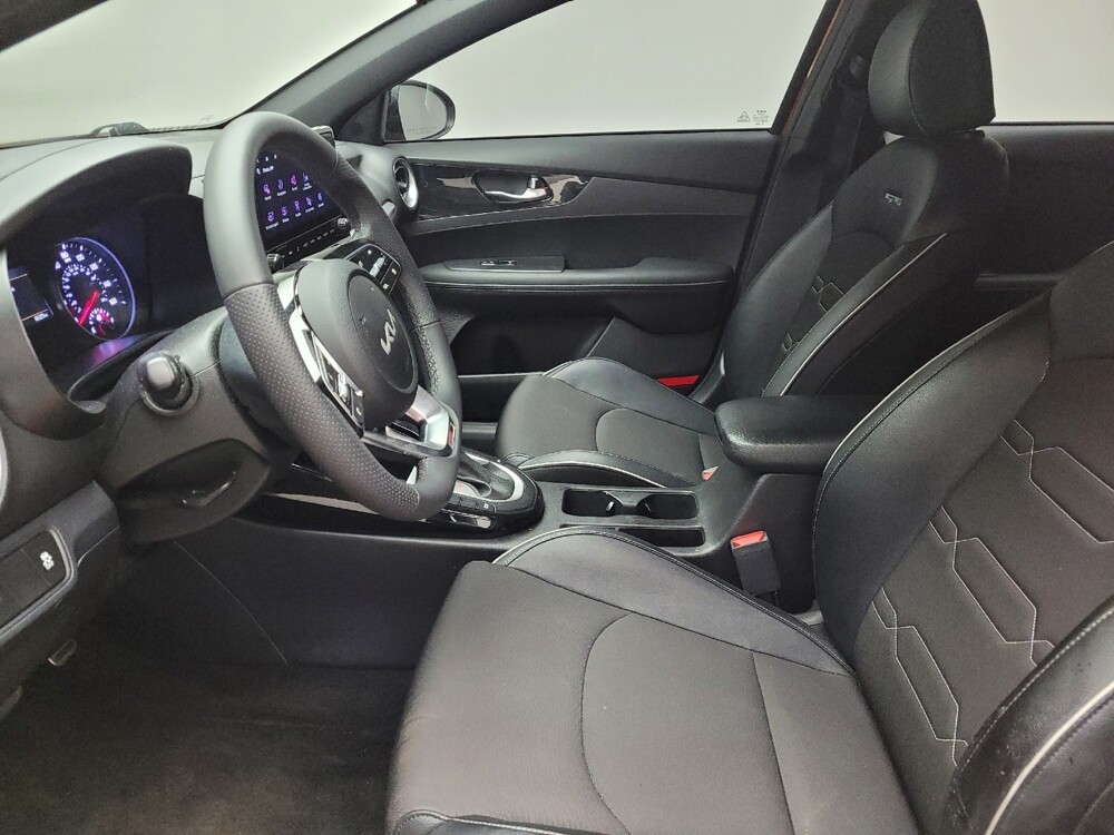 2023 Kia Forte in Taylor, MI 48180 - 18127378 17