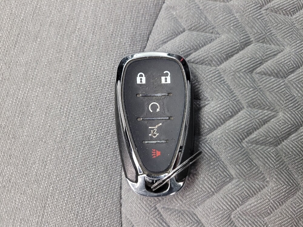 2022 Chevrolet Equinox in Taylor, MI 48180 - 18127381 32