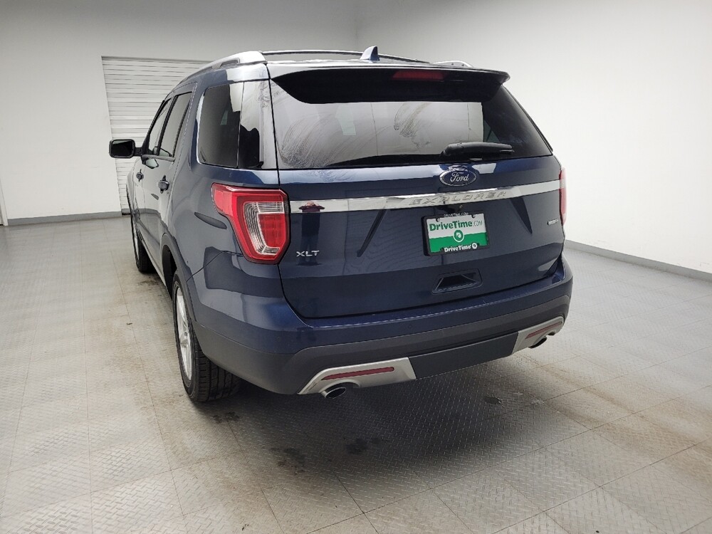 2017 Ford Explorer in Eastpointe, MI 48021 - 18127382 6