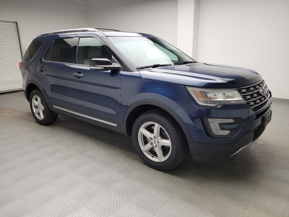 2017 Ford Explorer in Eastpointe, MI 48021 - 18127382 11