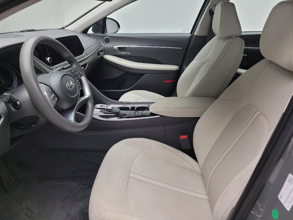 2023 Hyundai Sonata in Grand Rapids, MI 49508 - 18127383 17