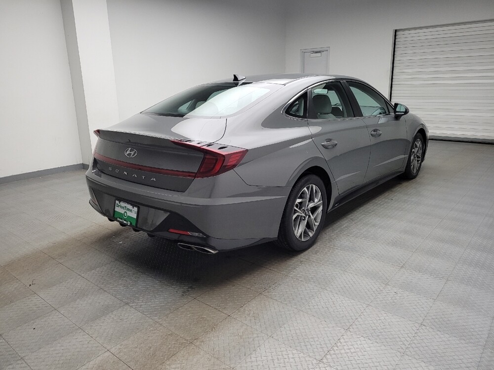 2023 Hyundai Sonata in Grand Rapids, MI 49508 - 18127383 9