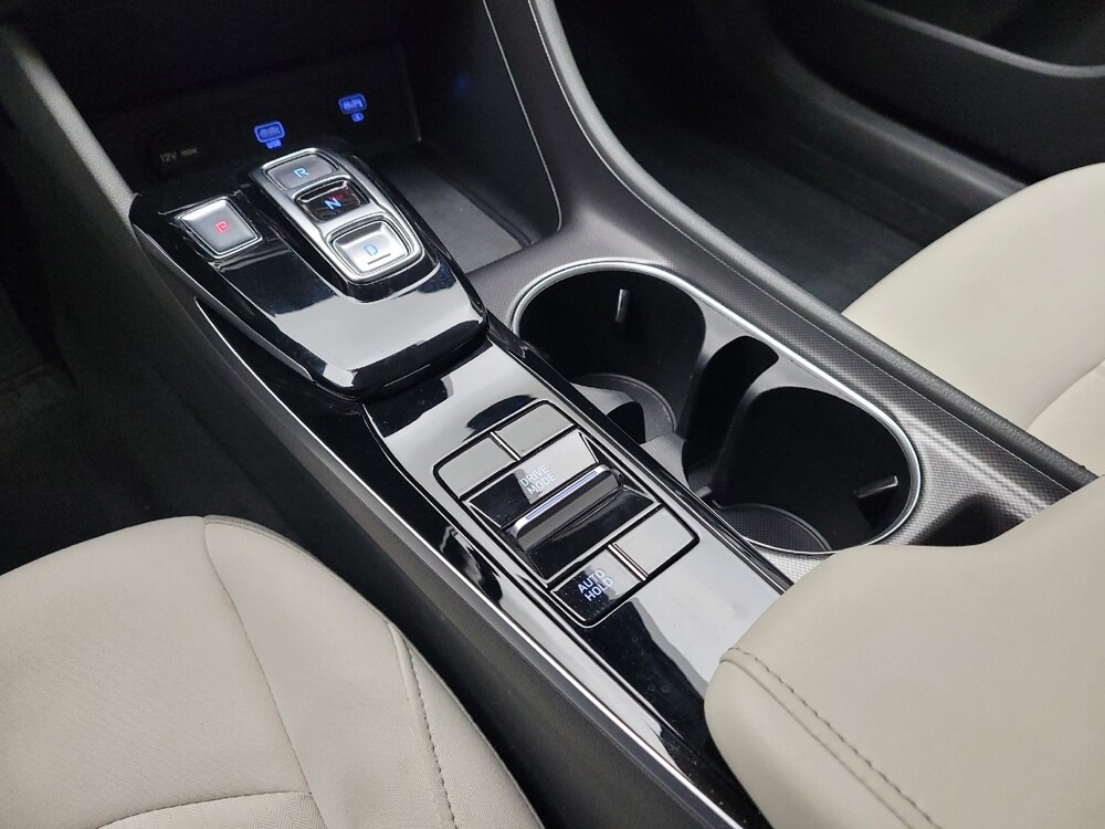 2023 Hyundai Sonata in Grand Rapids, MI 49508 - 18127383 26