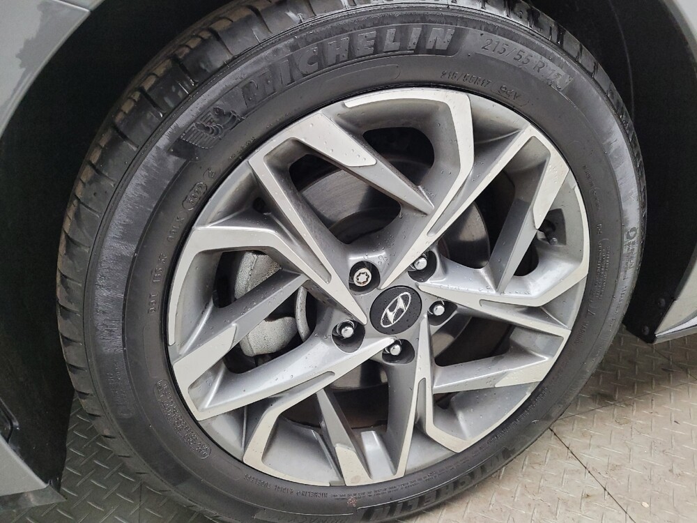 2023 Hyundai Sonata in Grand Rapids, MI 49508 - 18127383 31