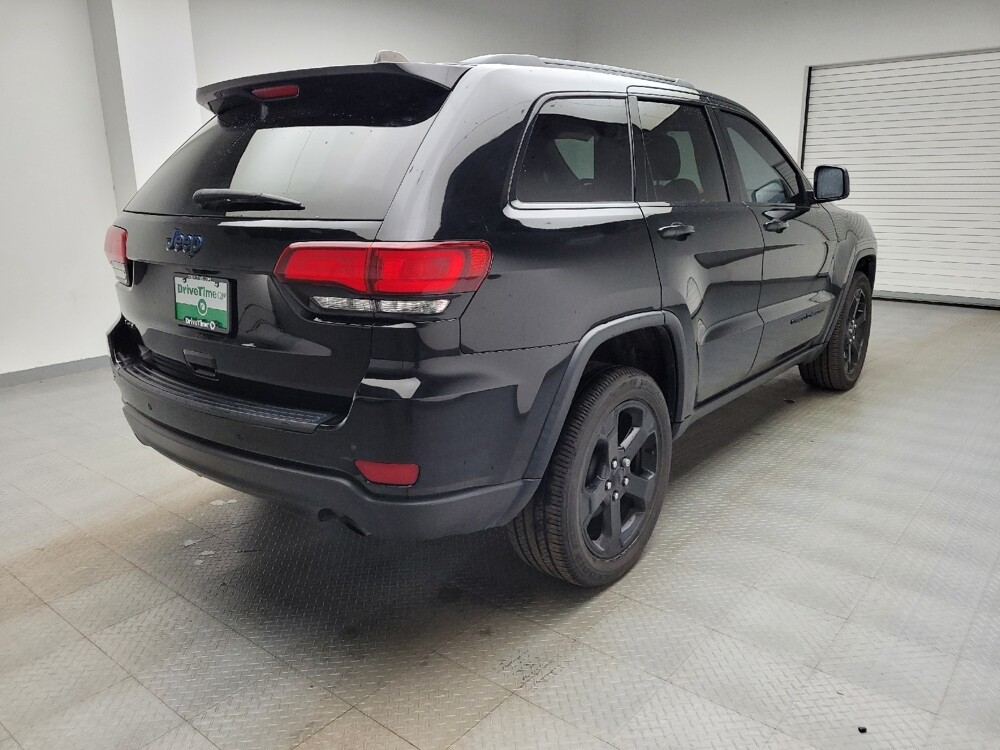 2019 Jeep Grand Cherokee in Grand Rapids, MI 49508 - 18127384 9