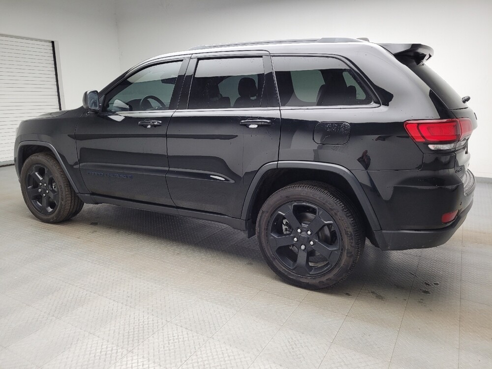 2019 Jeep Grand Cherokee in Grand Rapids, MI 49508 - 18127384 3