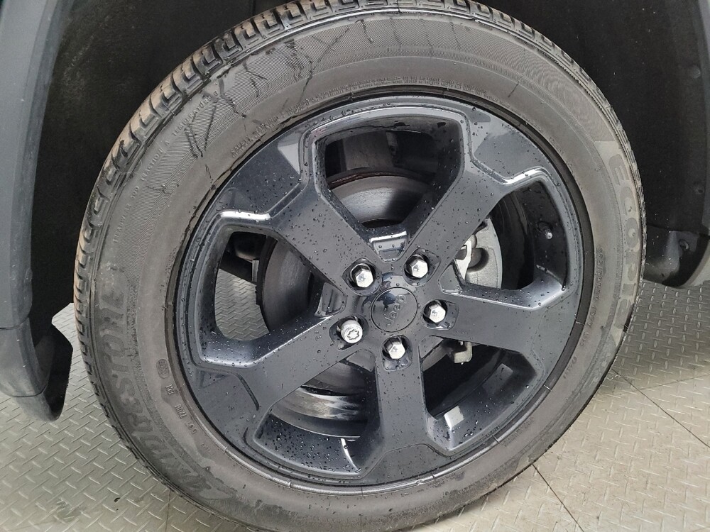 2019 Jeep Grand Cherokee in Grand Rapids, MI 49508 - 18127384 31