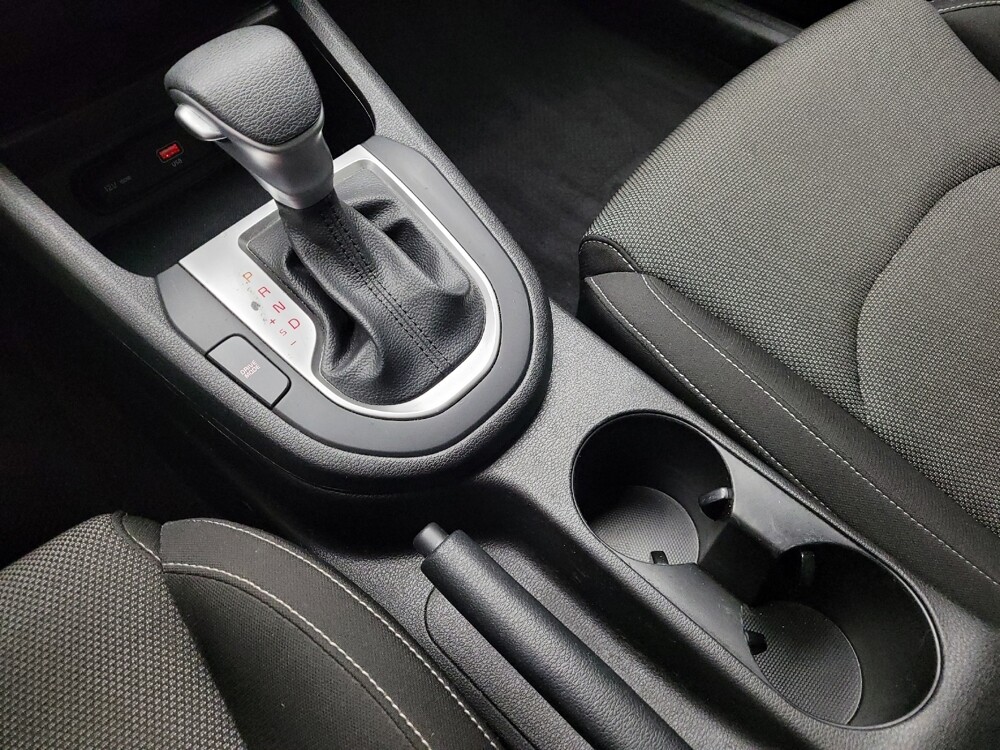 2023 Kia Forte in Eastpointe, MI 48021 - 18127386 26