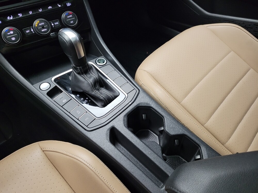 2021 Volkswagen Jetta in Taylor, MI 48180 - 18127389 26