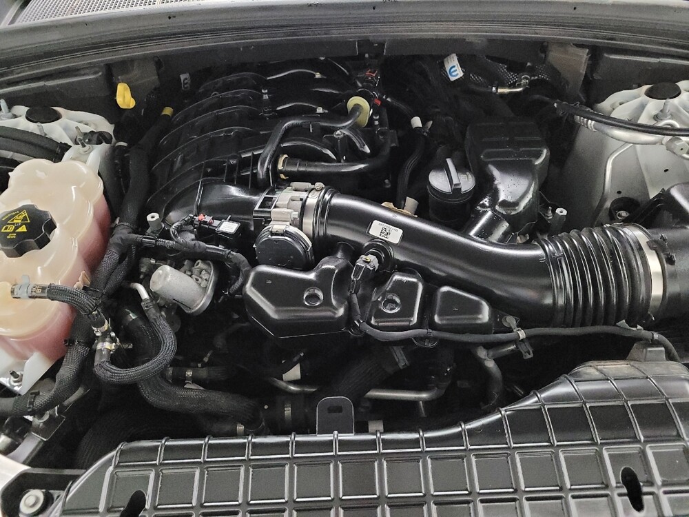 2021 Jeep Grand Cherokee L in Eastpointe, MI 48021 - 18127391 30