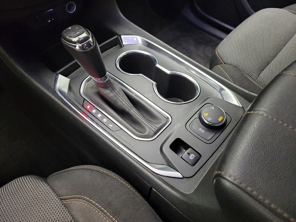 2019 Chevrolet Traverse in Taylor, MI 48180 - 18127392 26