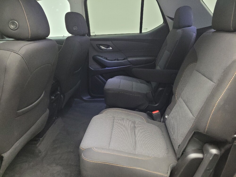 2019 Chevrolet Traverse in Taylor, MI 48180 - 18127392 18