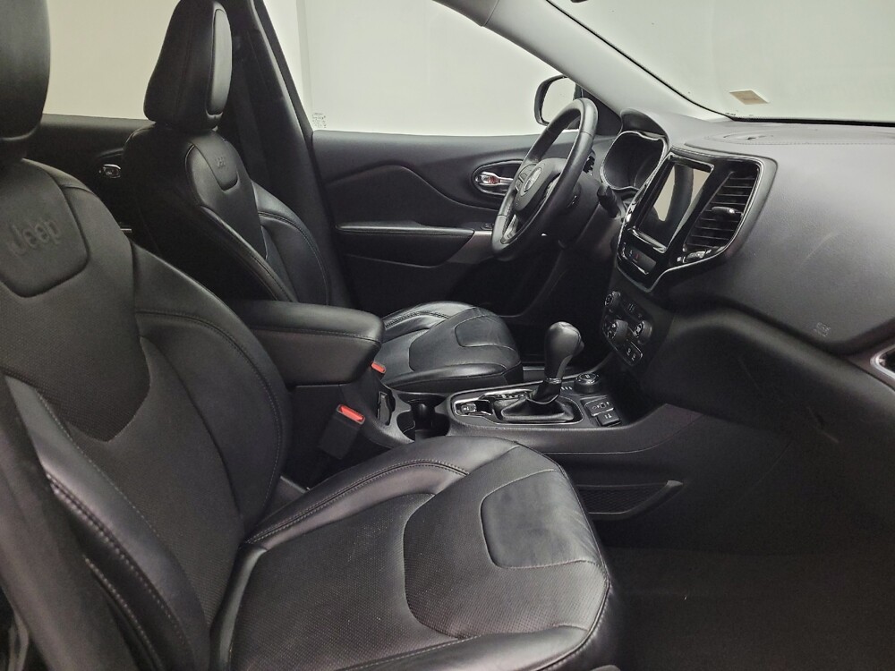 2019 Jeep Cherokee in Eastpointe, MI 48021 - 18127396 21