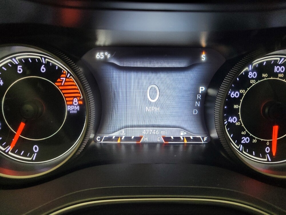 2019 Jeep Cherokee in Eastpointe, MI 48021 - 18127396 23