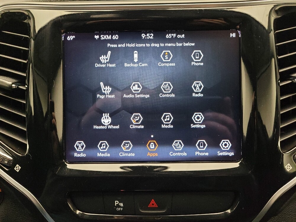 2019 Jeep Cherokee in Eastpointe, MI 48021 - 18127396 25