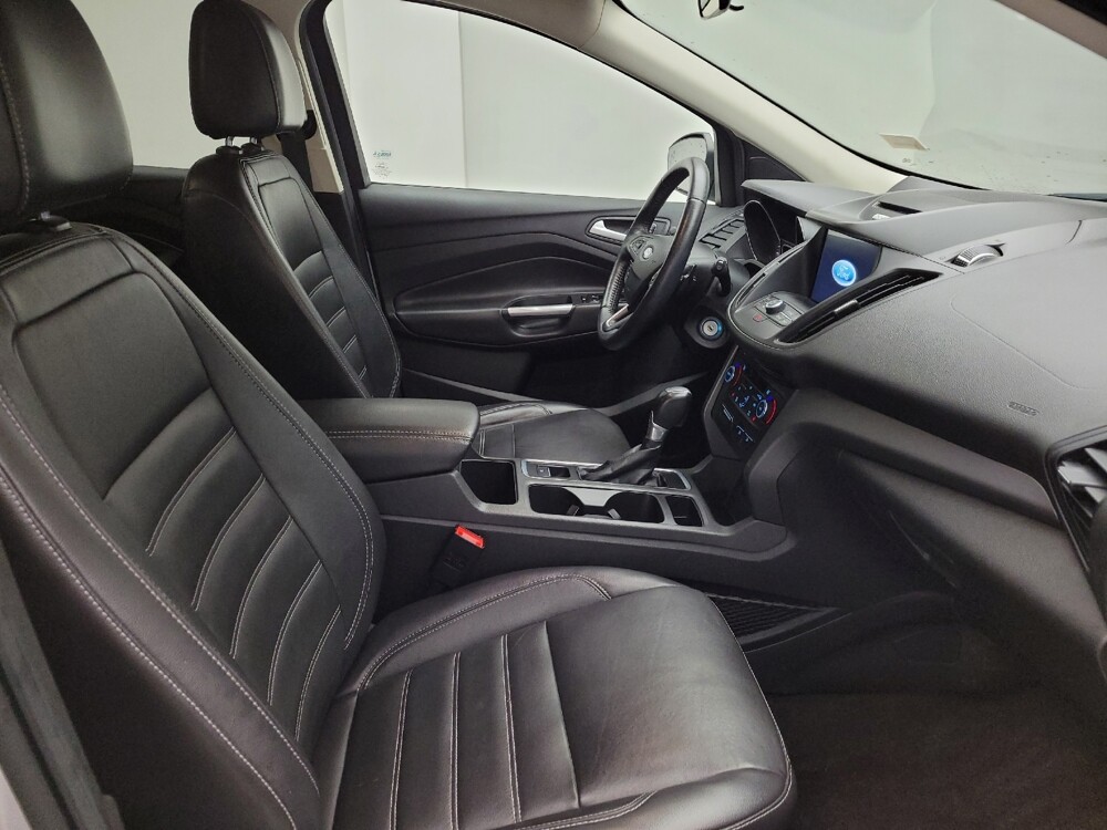 2017 Ford Escape in Taylor, MI 48180 - 18127398 21