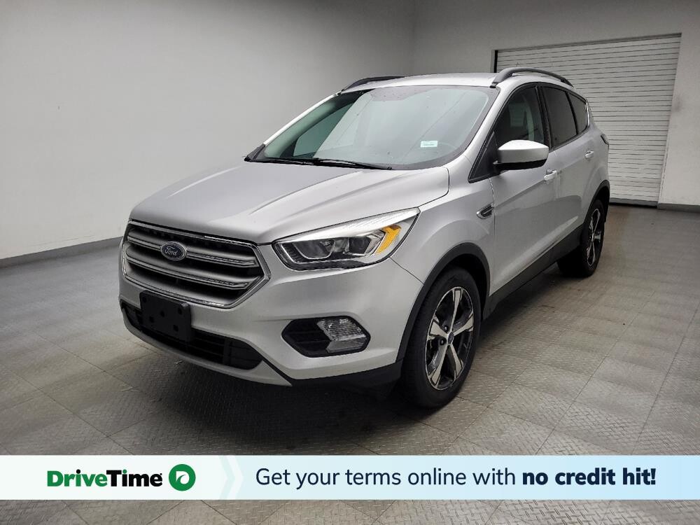 2017 Ford Escape in Taylor, MI 48180 - 18127398