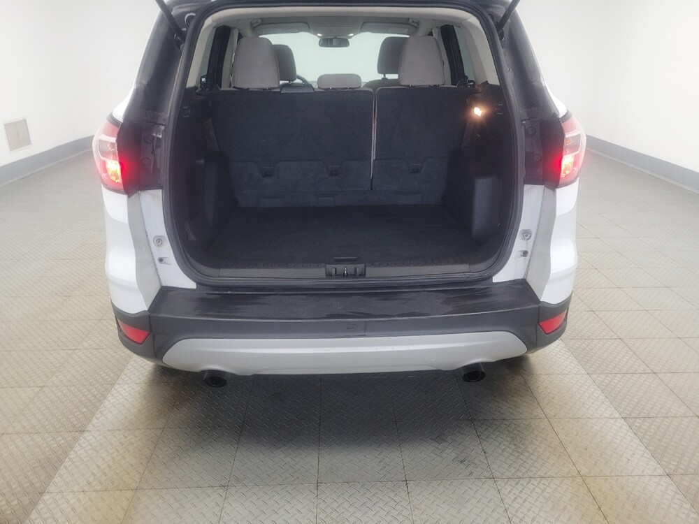 2017 Ford Escape in Ft Wayne, IN 46805 - 18127400 29