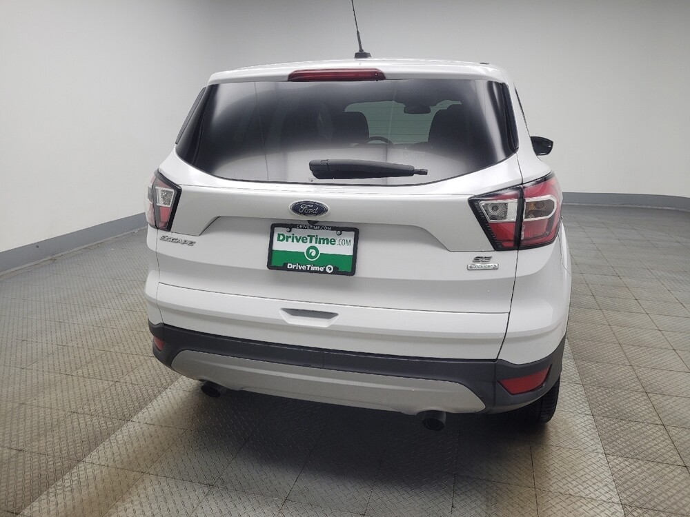 2017 Ford Escape in Ft Wayne, IN 46805 - 18127400 7