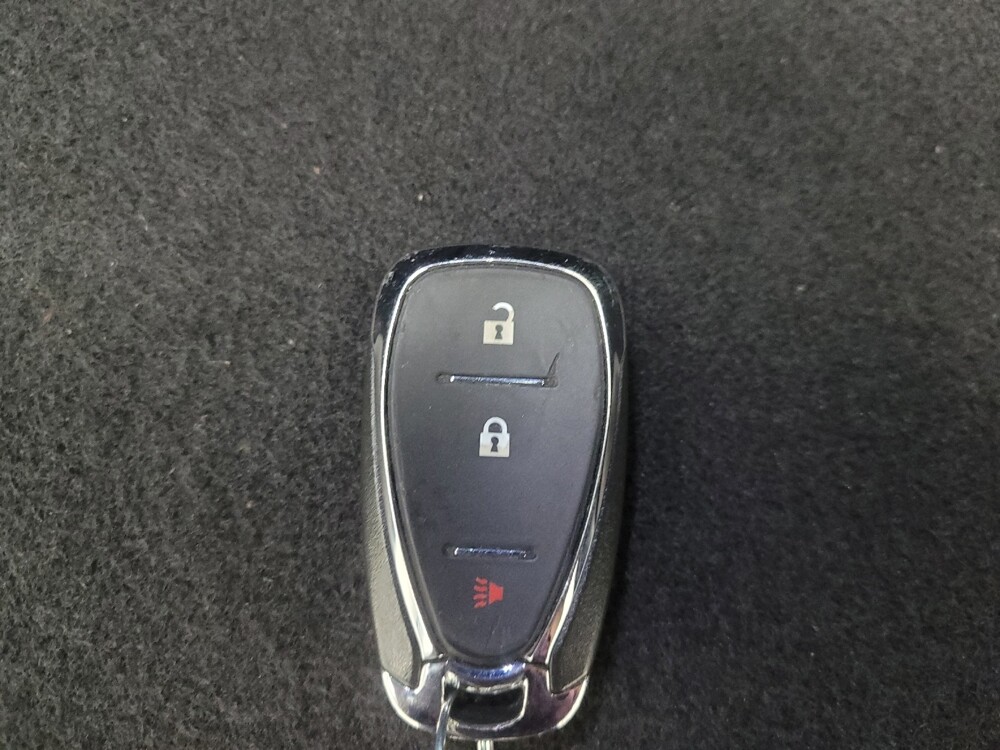 2020 Chevrolet Equinox in Highland, IN 46322 - 18127405 32