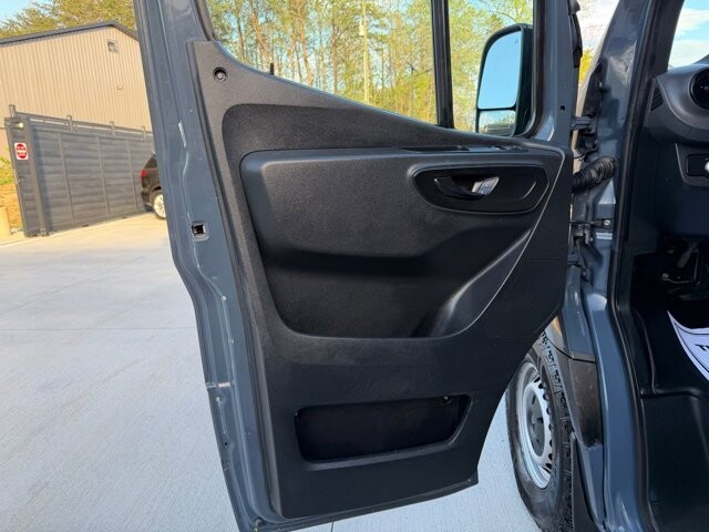 2019 Mercedes-Benz Sprinter in Knoxville, TN 37920 - 18127407 7