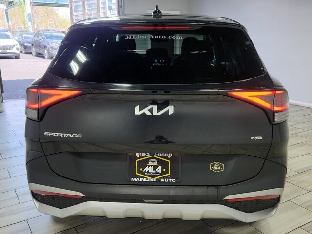 2024 Kia Sportage in Cinnaminson, NJ 08077 - 18127412 4