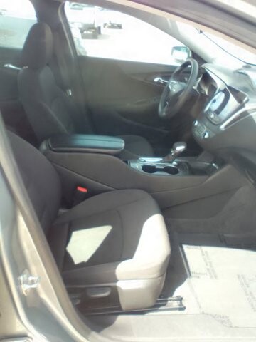 2024 Chevrolet Malibu in Winslow, AZ 86046 - 18127415 5