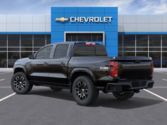 2026 Chevrolet Colorado in Burlington, WI 53105 - 18127426 3