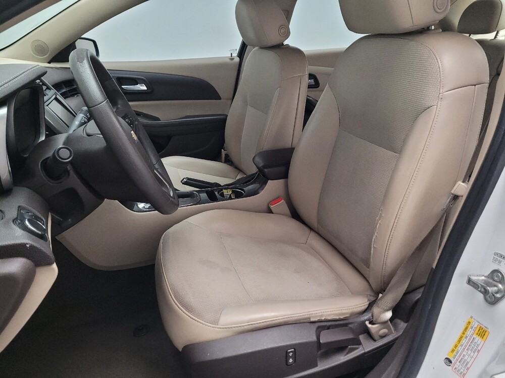 2016 Chevrolet Malibu in Torrance, CA 90504 - 18127440 17