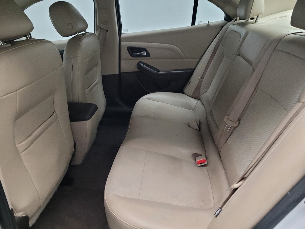 2016 Chevrolet Malibu in Torrance, CA 90504 - 18127440 18