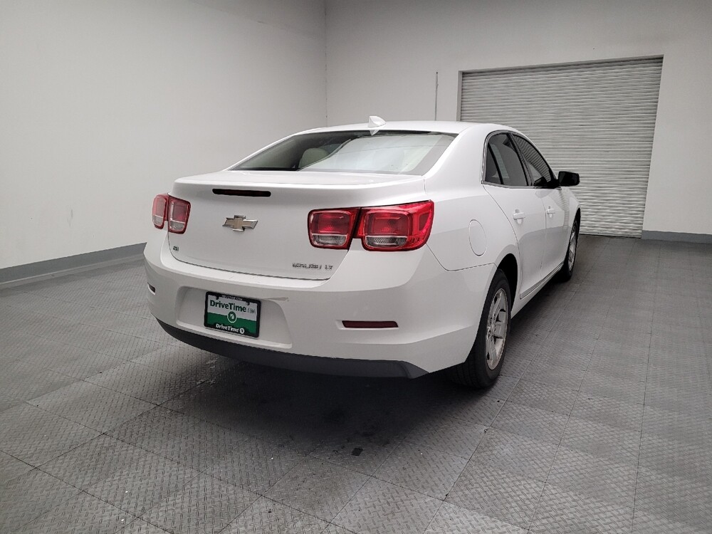 2016 Chevrolet Malibu in Torrance, CA 90504 - 18127440 7